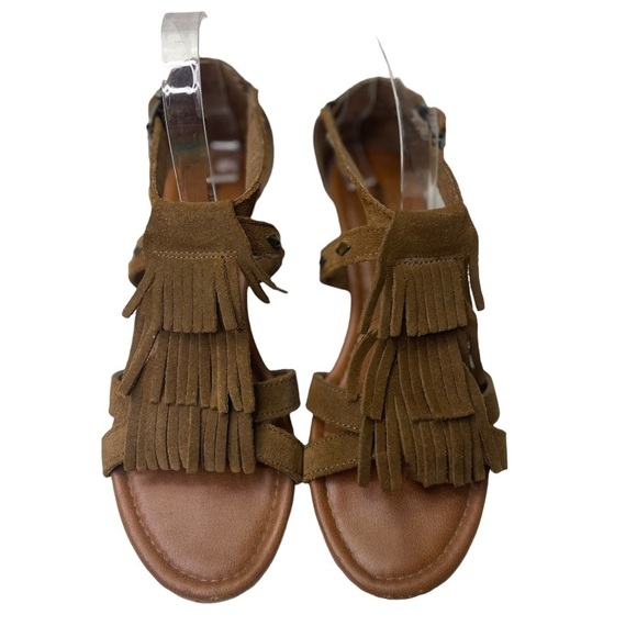 Minnetonka Women’s Brown Suede Fringe Boho Sandals - Picture 9 of 9